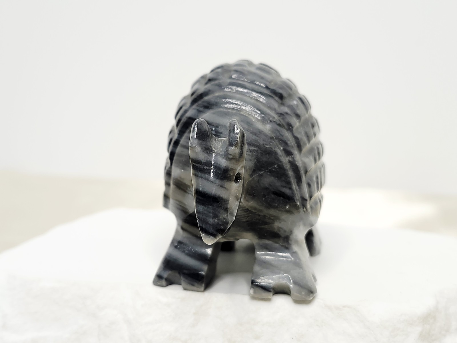 Hand Carved Gray And Black Marble Stone Armadillo Figurine 5″ L – Made In Mexico