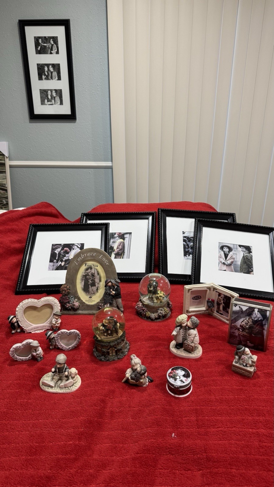 KIM ANDERSON Mint Condition Collection With 4 Bonus Wall Pictures!!!