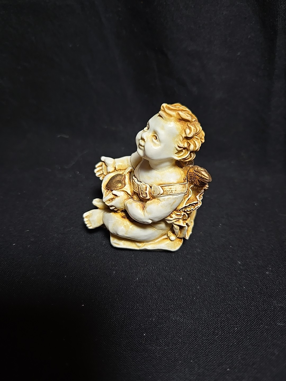 Harmony Kingdom Angelique GENTIL HOMME Boy Angel Trinket Box TA2