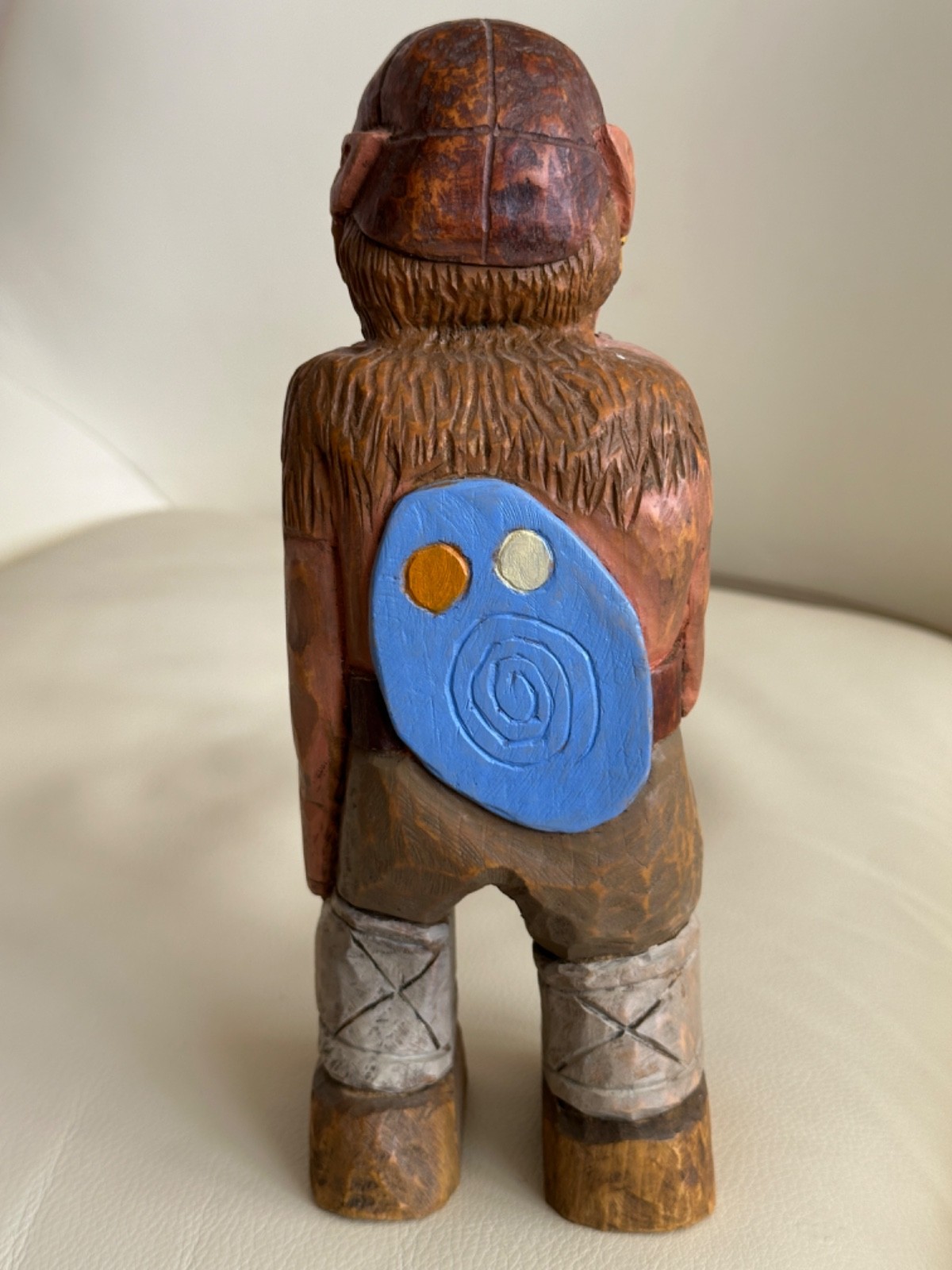 MATEO ALBUQUERQUE N.M. FOLK ARTIST VINTAGE HAND CARVED WOODEN FIGURE PAINTED 10″