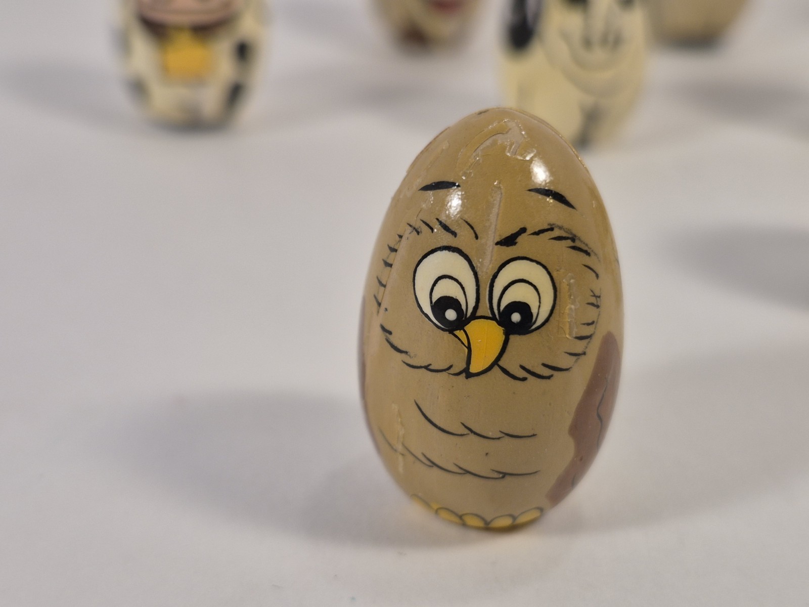 Vintage Hand Painted Wooden Egg Farm Animals Lot of 10 Novelty Figurines