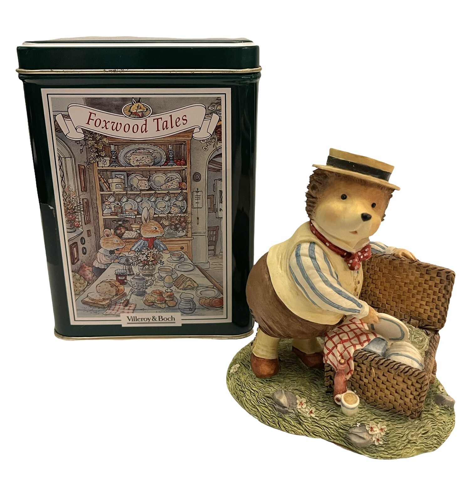 Villeroy & Boch Foxwood Tales Willy’s Dad Hedgehog Picnic At Foxwood Figurine