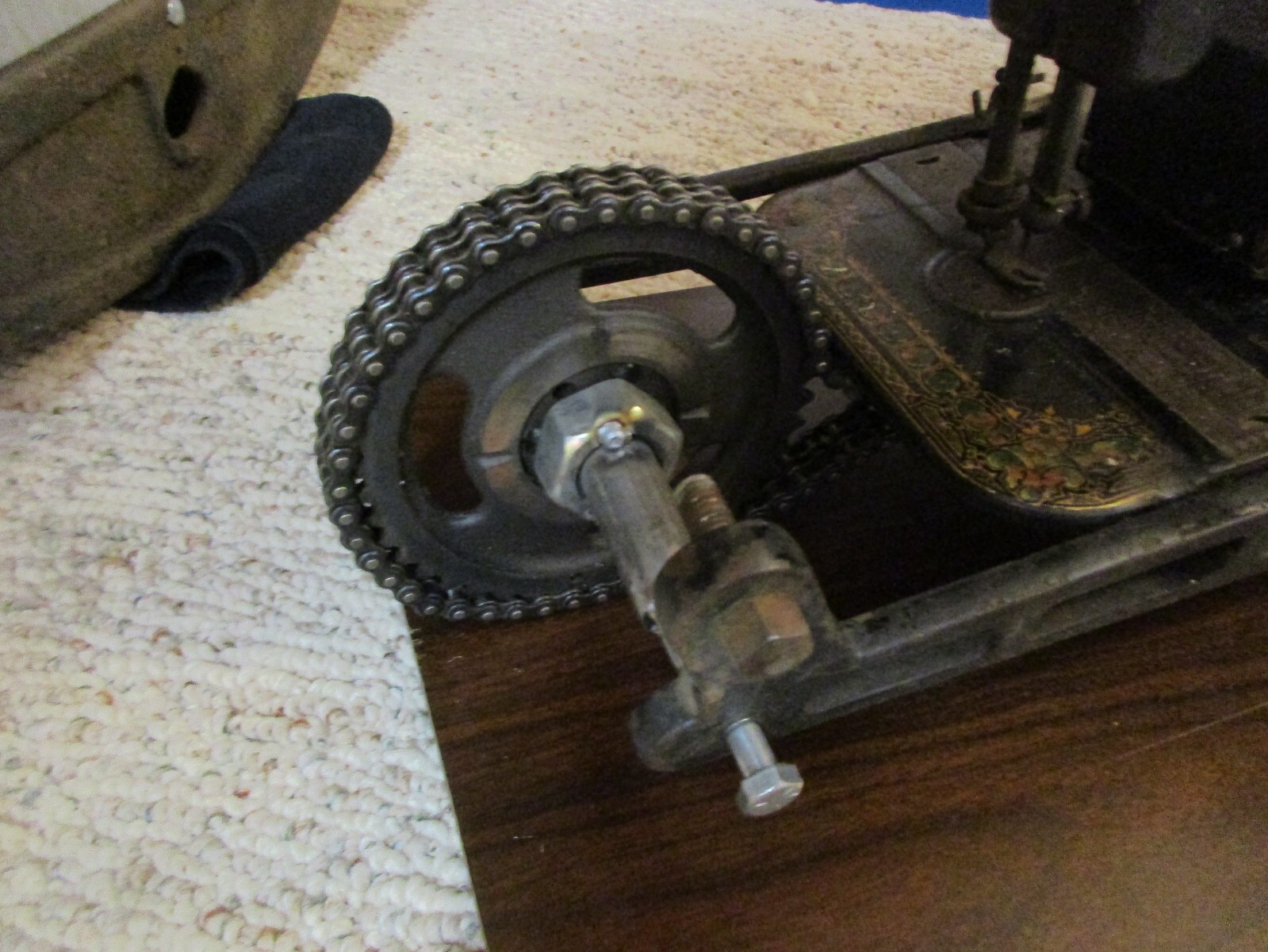 FOLK ART TRACTOR MADE FROM SEWING MACHINE/SILVERWARE MAN/MAN CAVE/RAT ROD GARAGE