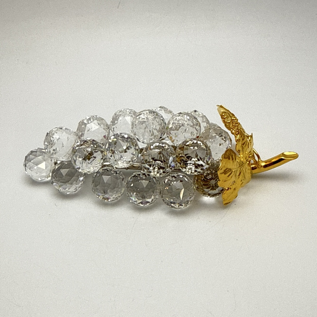 Swarovski Grapes-23 Gold Leaves Rhodium Stem In Box