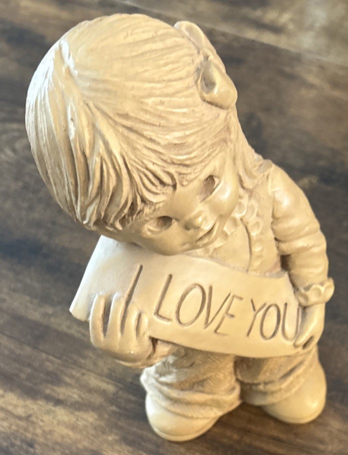 Vintage FannyKins Statue “I Love You” Figurine By Bill Mack 1986
