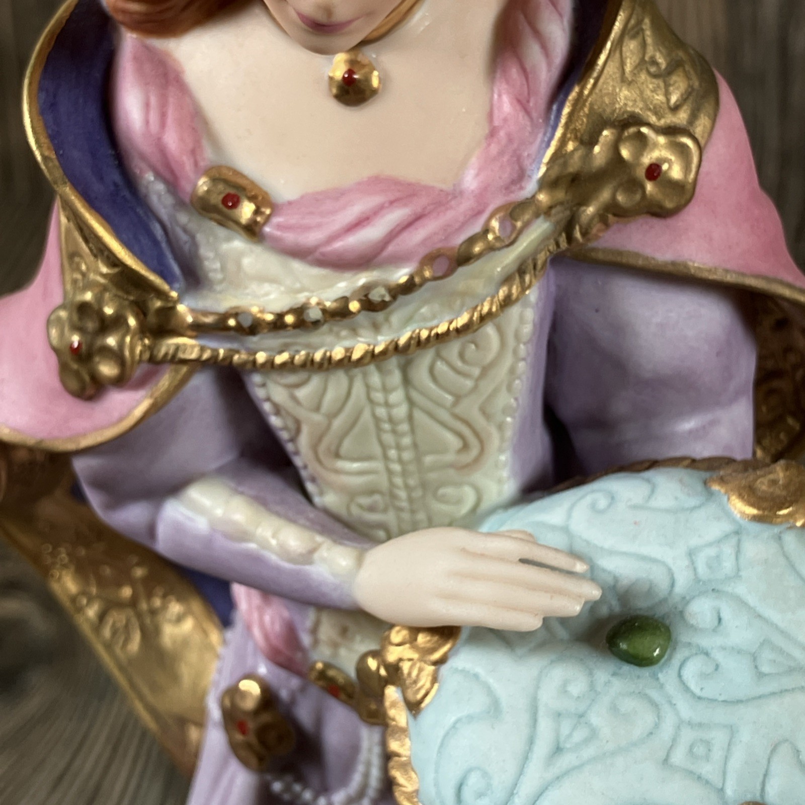 Lenox Princess and the Pea Figurine 1993 Legendary Princesses 5227/9500 COA, Box