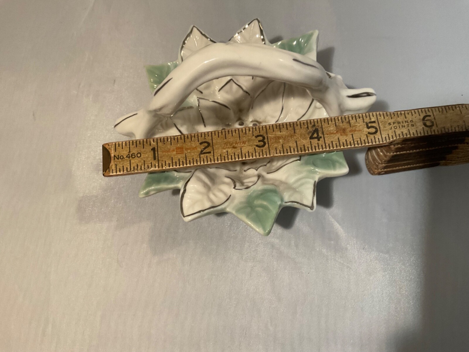 Small Porcelain Handled Basket White Green Flower Silver Tone Outline 5″ -B32