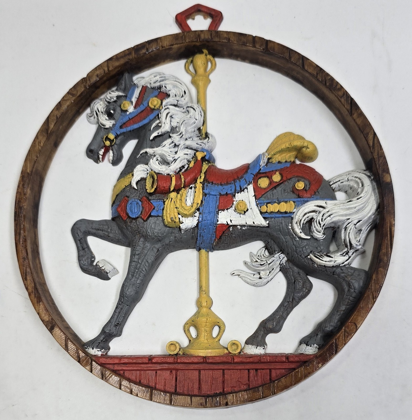 Vintage Style Carousel Horse Wall Hanging Plaque Figurine Round Wooden Frame