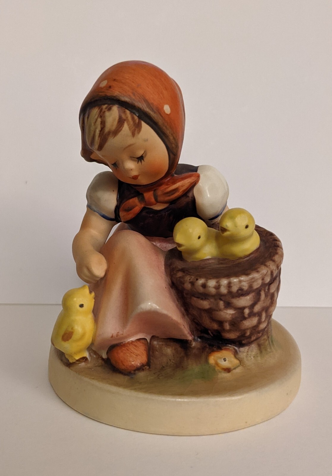 Hummel Figurine: Chick Girl – No Box 57/0 TMK 3, Approx. 3.5″ Tall