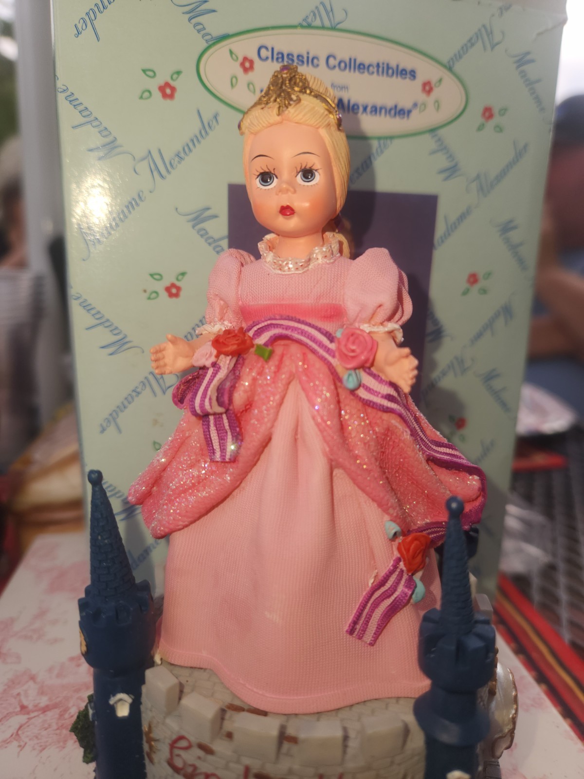 Madame Alexander Cinderella Figurine 1999 Classic Collectibles #90325 NIB