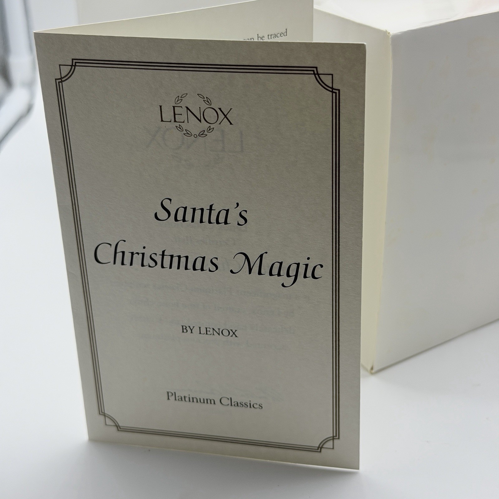 Lenox Platinum Classics Figurine Santa’s Christmas Magic 9”H White Holiday 2002