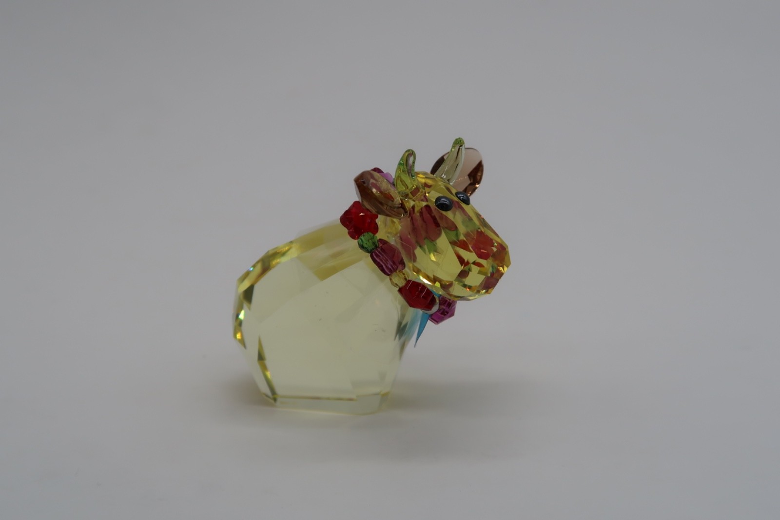 SWAROVSKI LOVLOTS 2011 SUNSHINE MO ONLINE EDITION COW FIGURINE 1093651 BRAND NEW