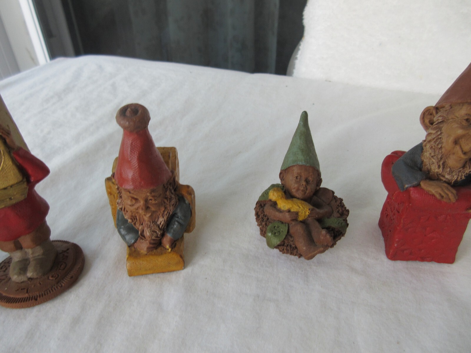 “4 PIECE Tom Clark Vintage G.I.F.T. Complete Set ” + 1 ~~5 FIGURINES TOTAL!
