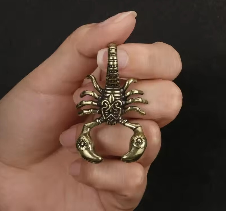 Brass Scorpion Figurine Small Animal Statue Office Home Decoration Toy Gifts