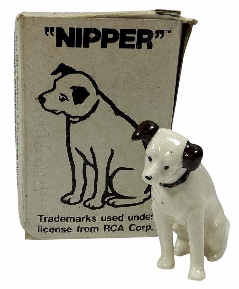 IN BOX! Vintage NIPPER #744 Figurine Sarsaparilla Deco Designs Miniature RCA Dog