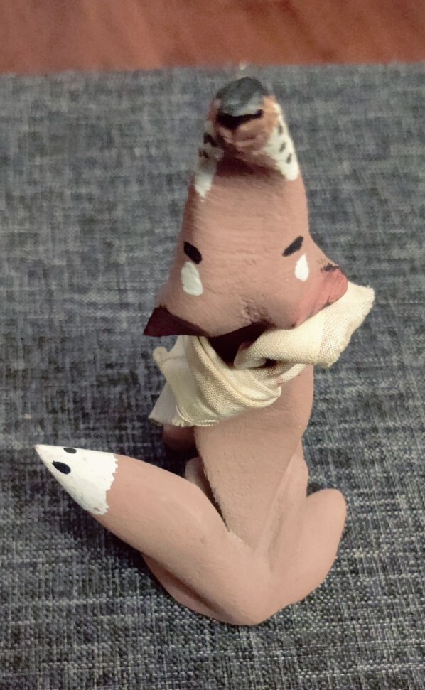 RARE Vtg Artist Hand Carved SW Folk Art Howling Coyote Signed Pete Ortega 6 1/2″