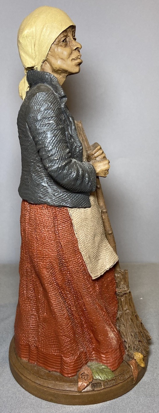 MINT Vintage Tom Clark Figurine EBBIE African American Sweeping Woman Limited Ed