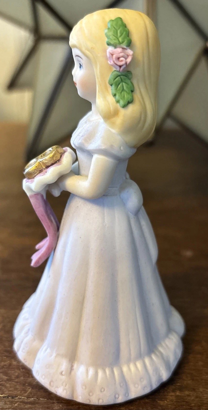 Vintage 1981 Enesco 4.5″ Porcelain Figurine Growing Up Birthday Girls Age 8