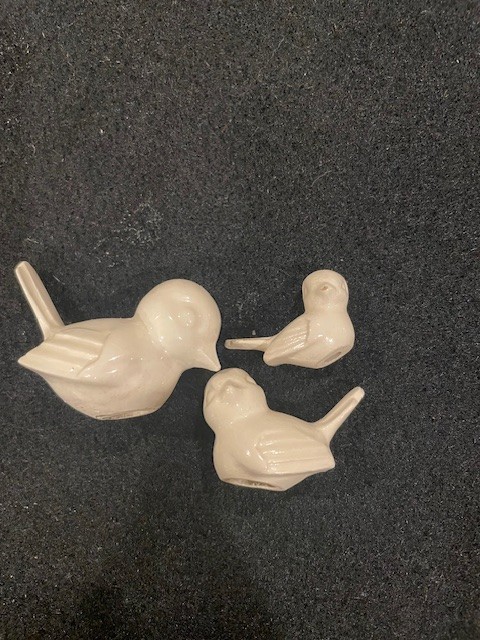 3 Tiny porcelain birds all white farm house decor cottage chic Largest 1.25X 2″