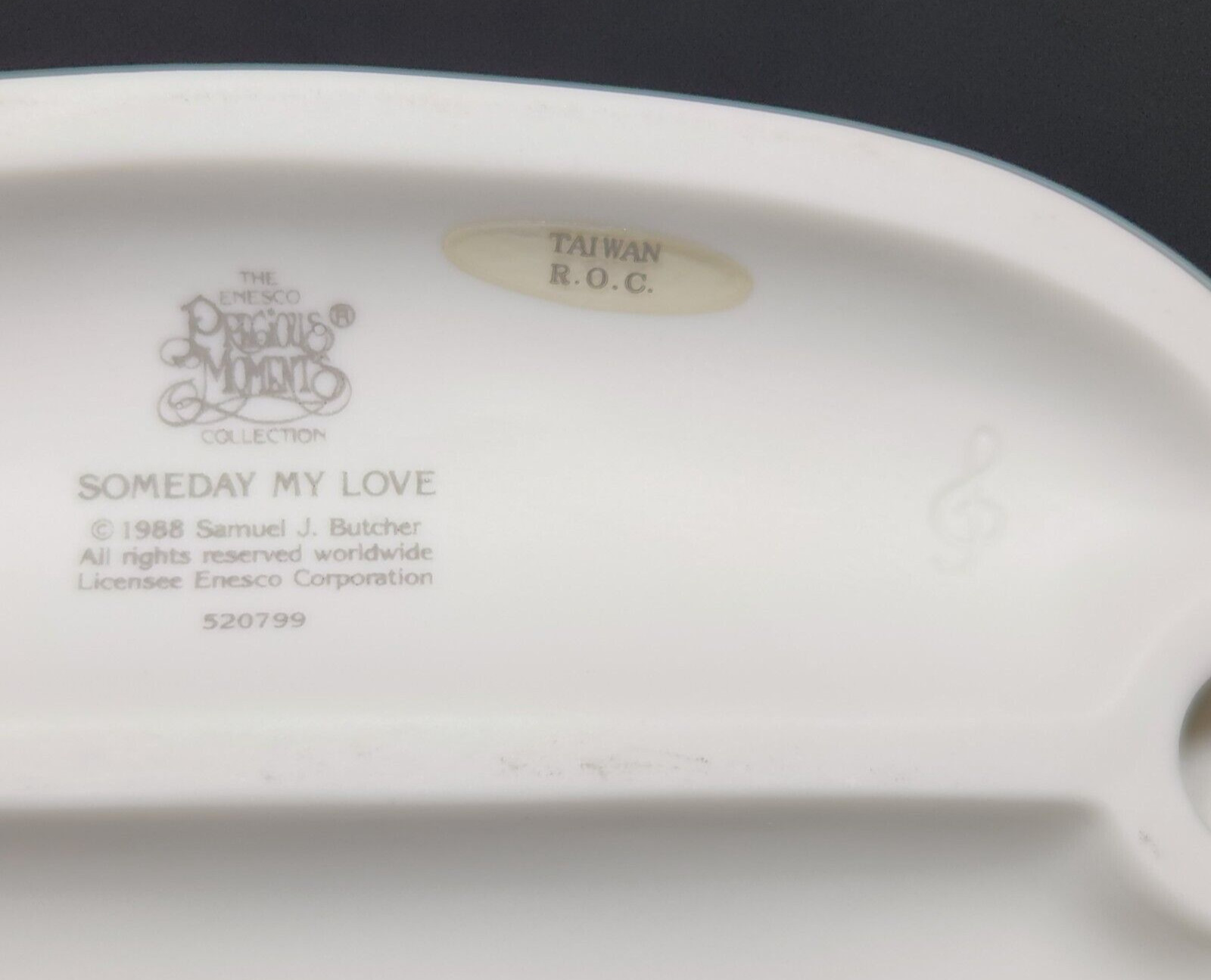 Precious Moments 520799 Someday My Love Figurine with Box G-Clef Bride Girl Gown