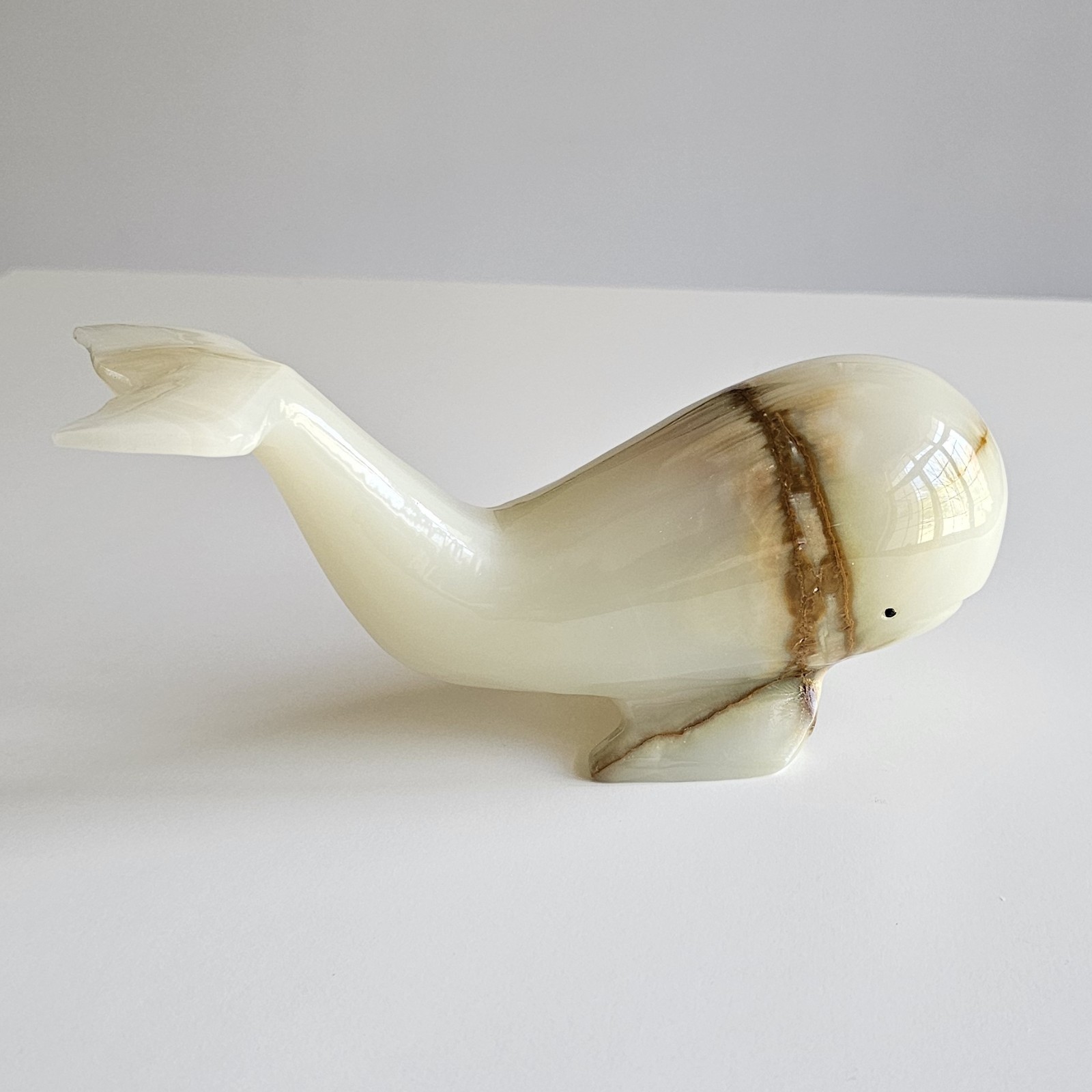 Vintage Polished Onyx Whale Figurine – Mid-Century Modern Stone Sculpture – 9″