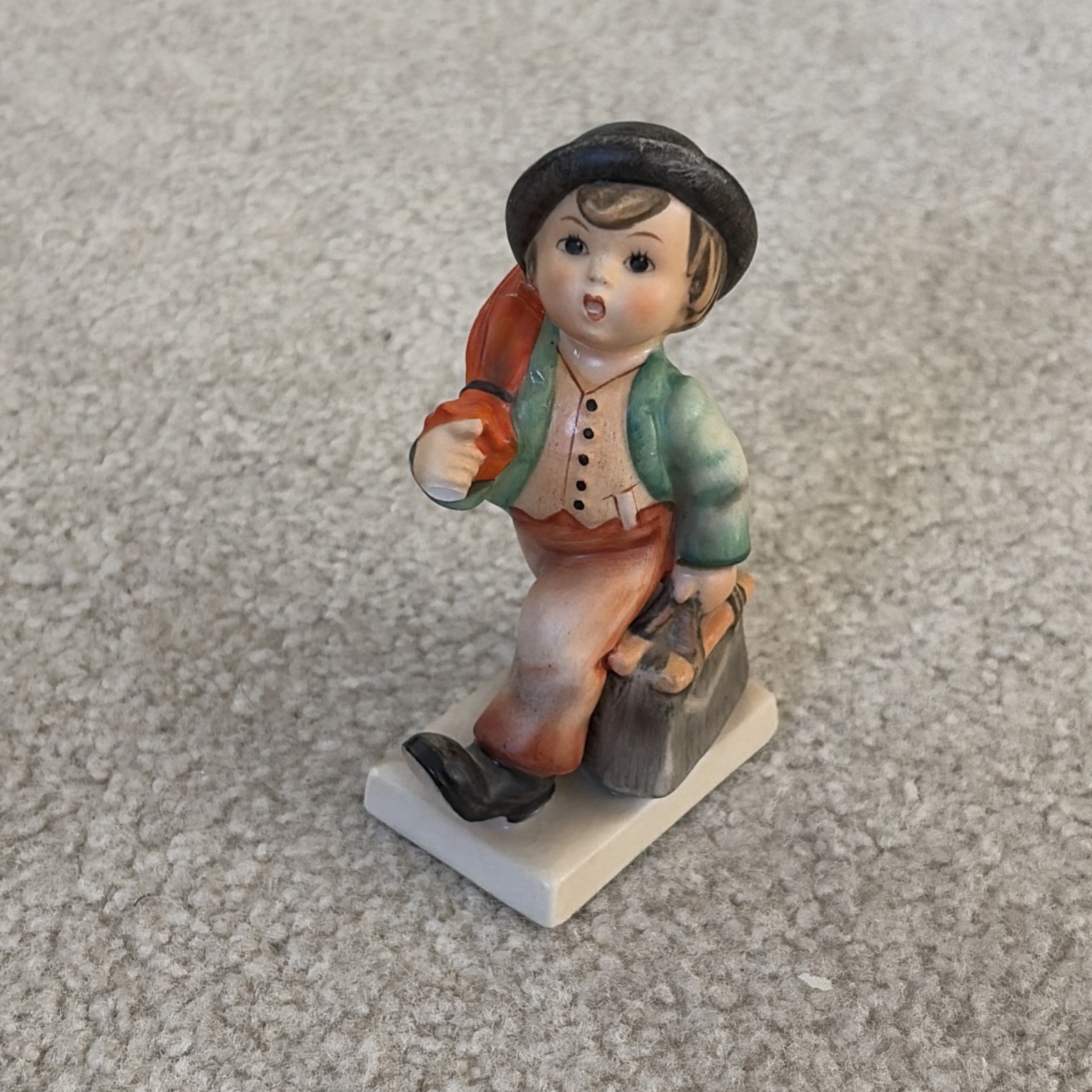 Humble Figurine The Merry Wanderer Number 7