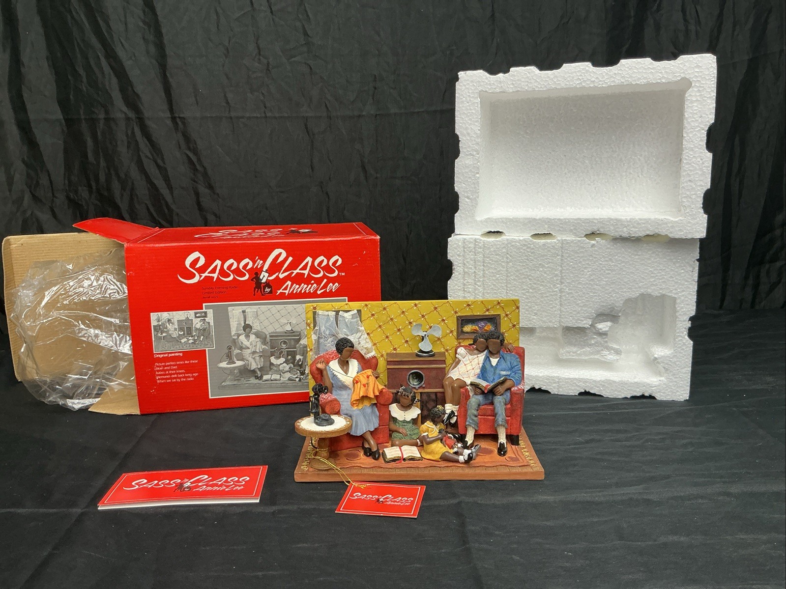 Annie Lee Sass ’n Class Sunday Evening Radio 1999 Limited Edition with Box #6025