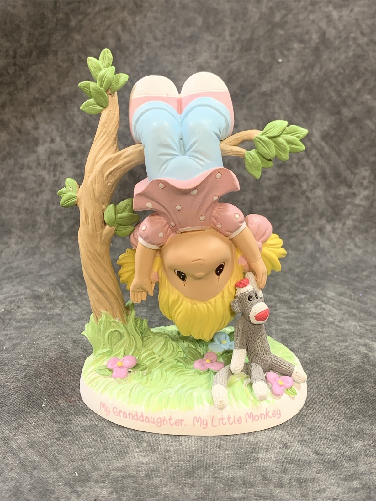 Precious Moments 2013Figurine “My Granddaughter, My Little Monkey” Adorable