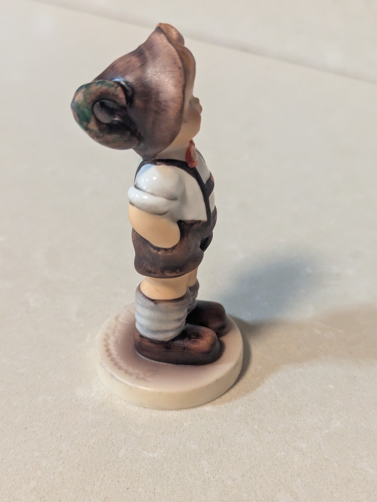 Goebel Hummel Figurine #630, !992, “For Keeps” height approx 3.50″, Hummel Club