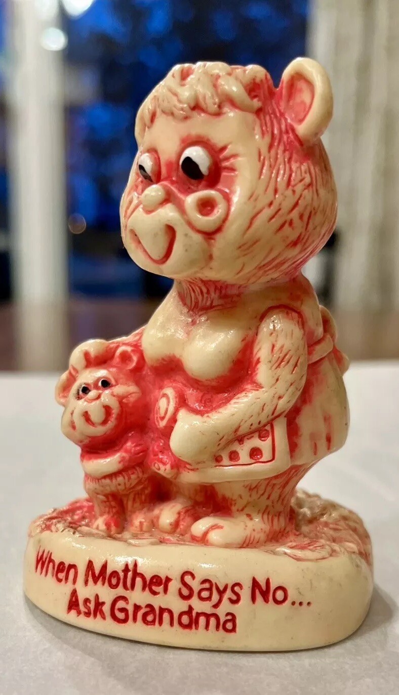 Vintage R & W Berries Co’s.Figurine 1976 ” When Mother Say No Ask Grandma “