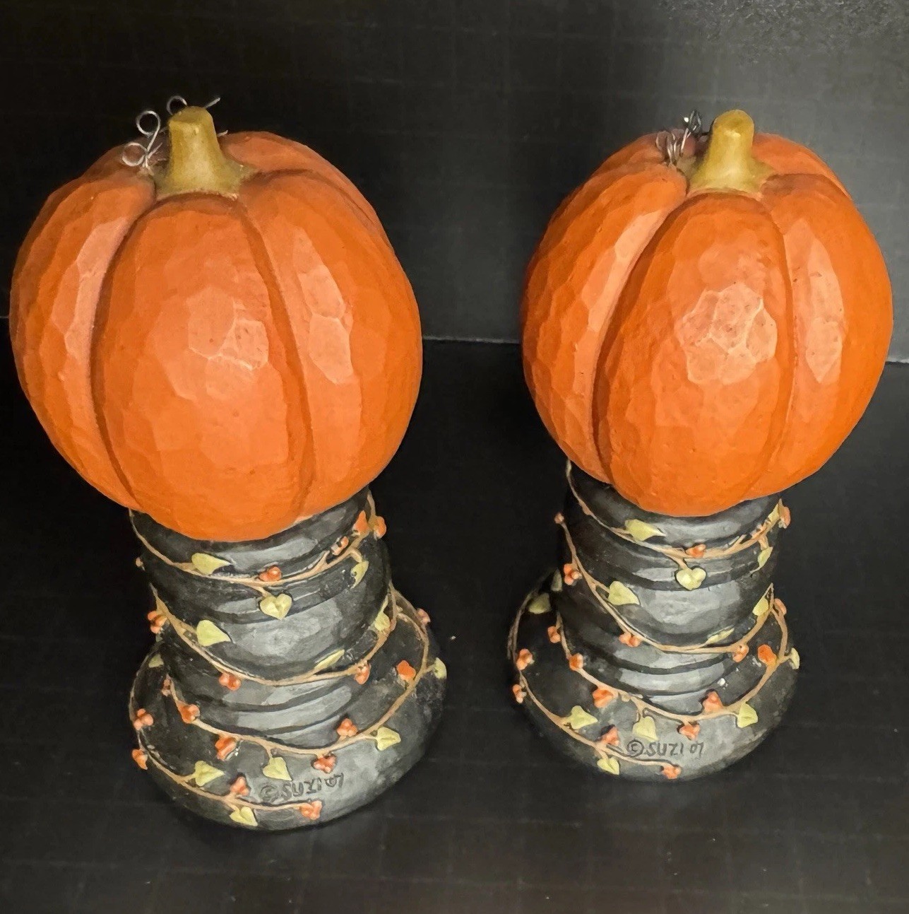 Blossom Bucket Primitive Pumpkins on Pedestal Set Fall Suzi Skoglund 2007 Rare
