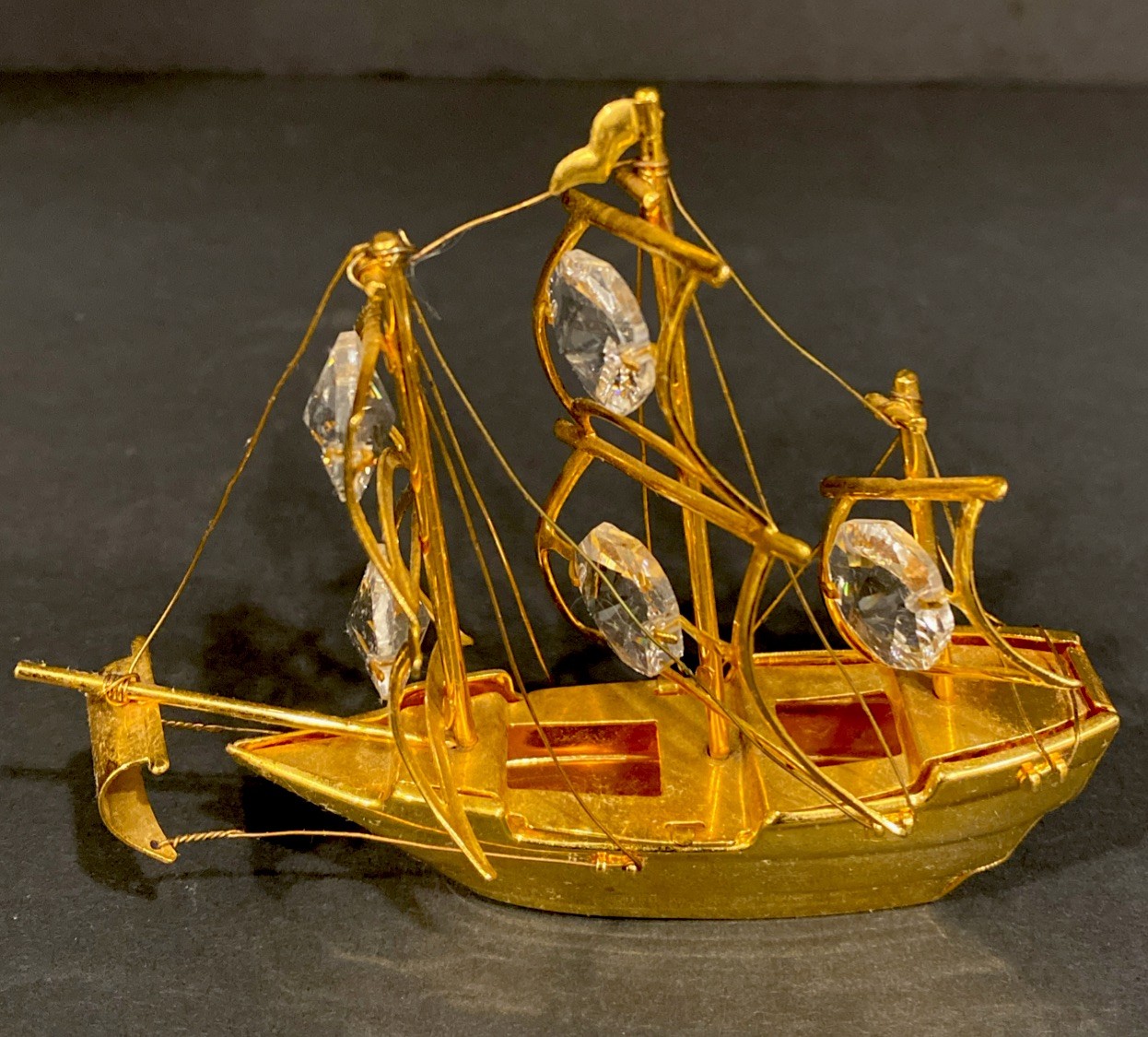 Matashi 24K Gold-Plated Mini Figurine With Crystals 3.75×3.1×1.25” China