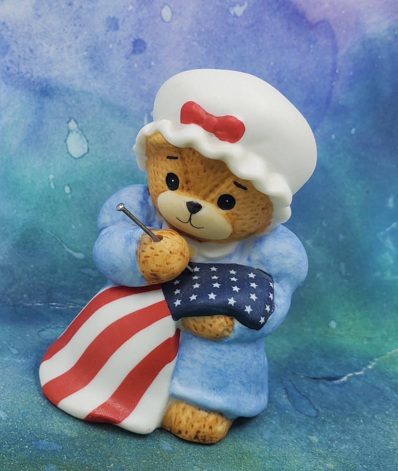 LF11 Enesco Lucy and Me Lucy Rigg Bear as Betsy Ross