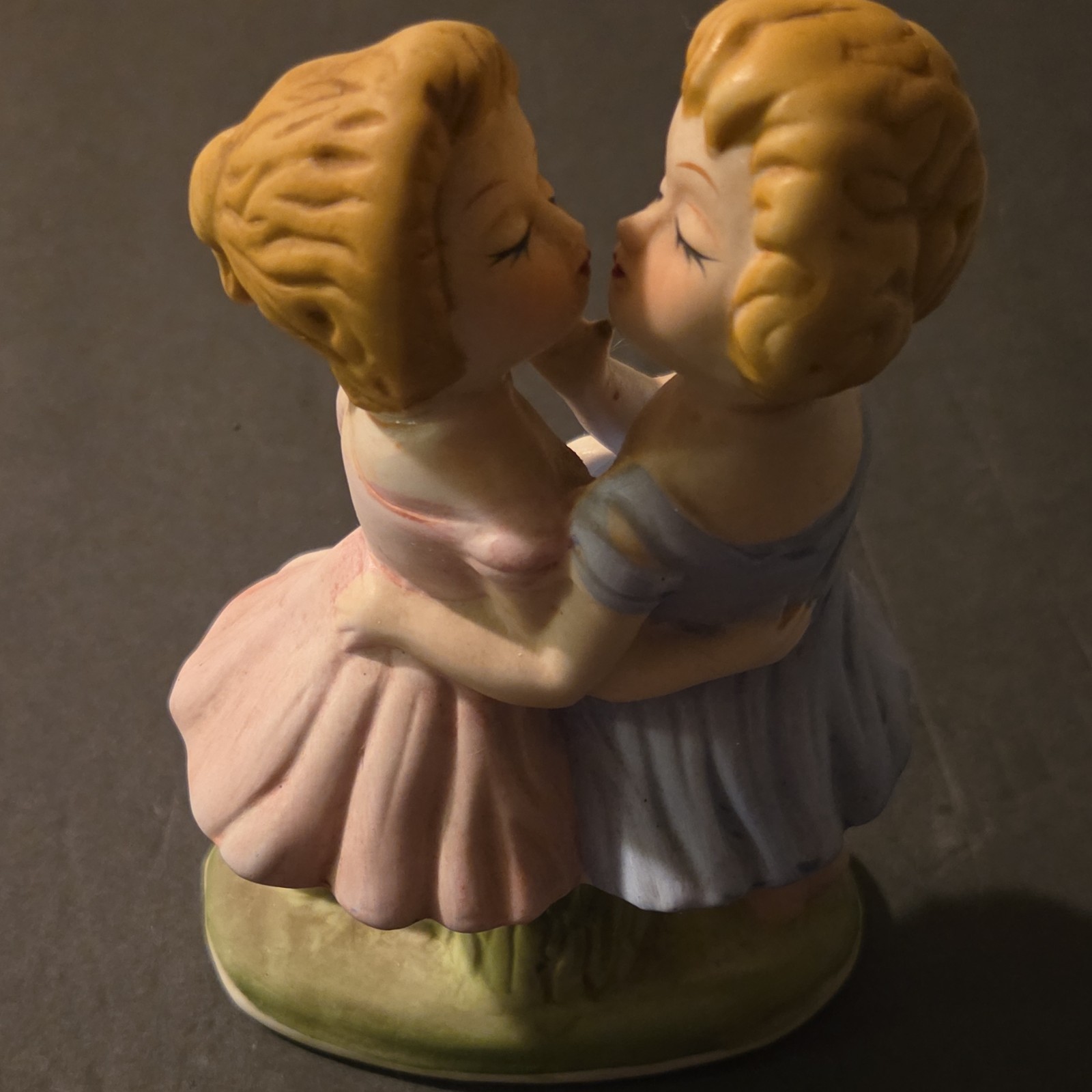 Coast Painted Ceramic Girls Kissing Figurine Multicolor Romantic People Theme