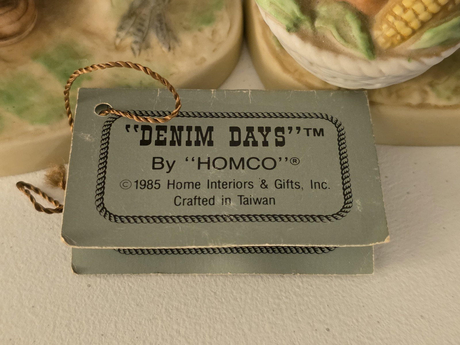 HOME INTERIORS HOMCO 1985 DENIM DAYS 1506 TIME FOR THANKS DEBBIE DANNY FIGURINE