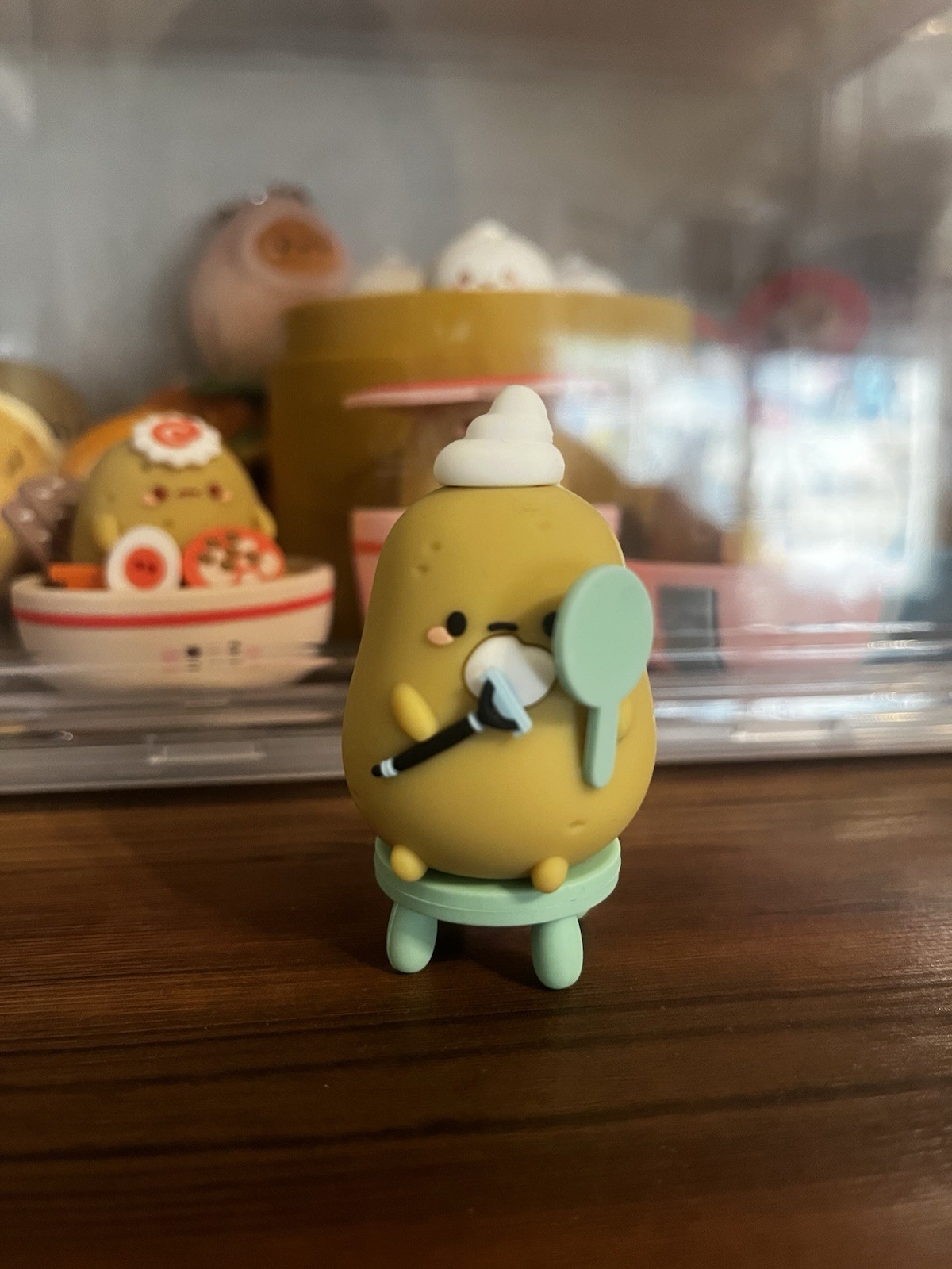 Smoko Tayto Potato Bathroom Blind box Vinyl Figure – Shaving