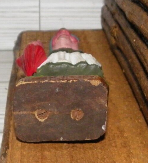 Vintage ~ Old Woman With Umbrella Syroco Multi Color Wood Resin 4-1/8″ Figurine