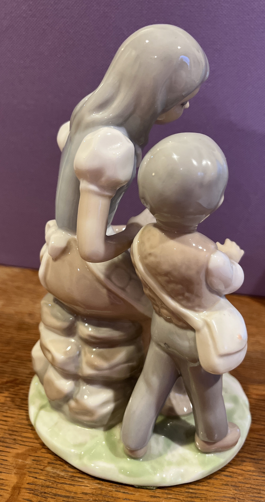 Tengra Figurine Spanish Porcelain Mother And Son￼ Talking Vintage Emotional Pose