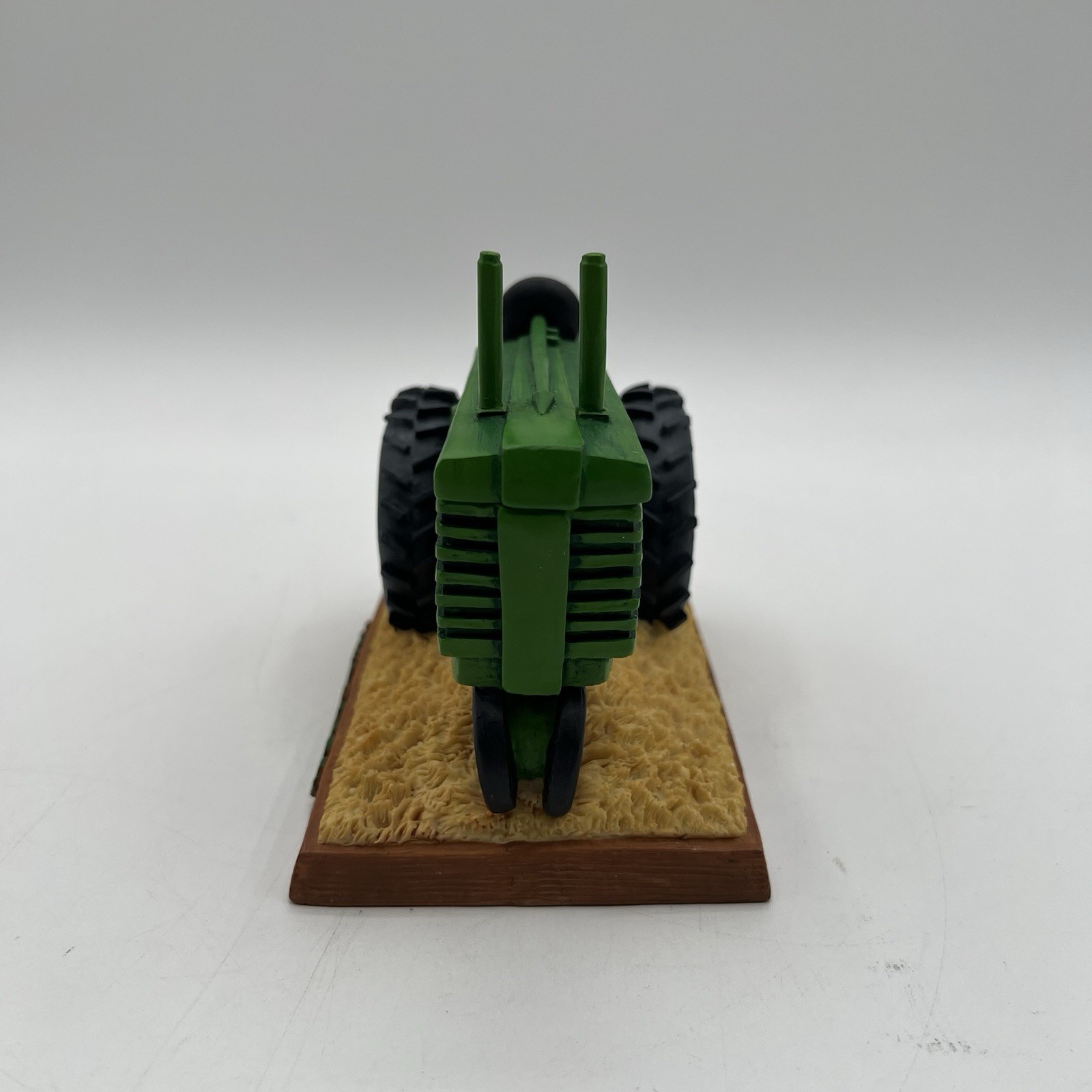 1999 Enesco America’s Favorites John Deere Ceramic Tractor w/ Box