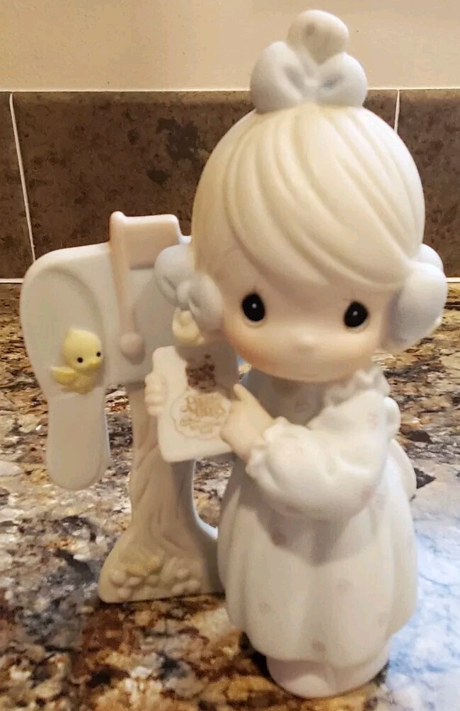 Precious Moments C0011 “Sharing The Good News Together” Figurines Vintage