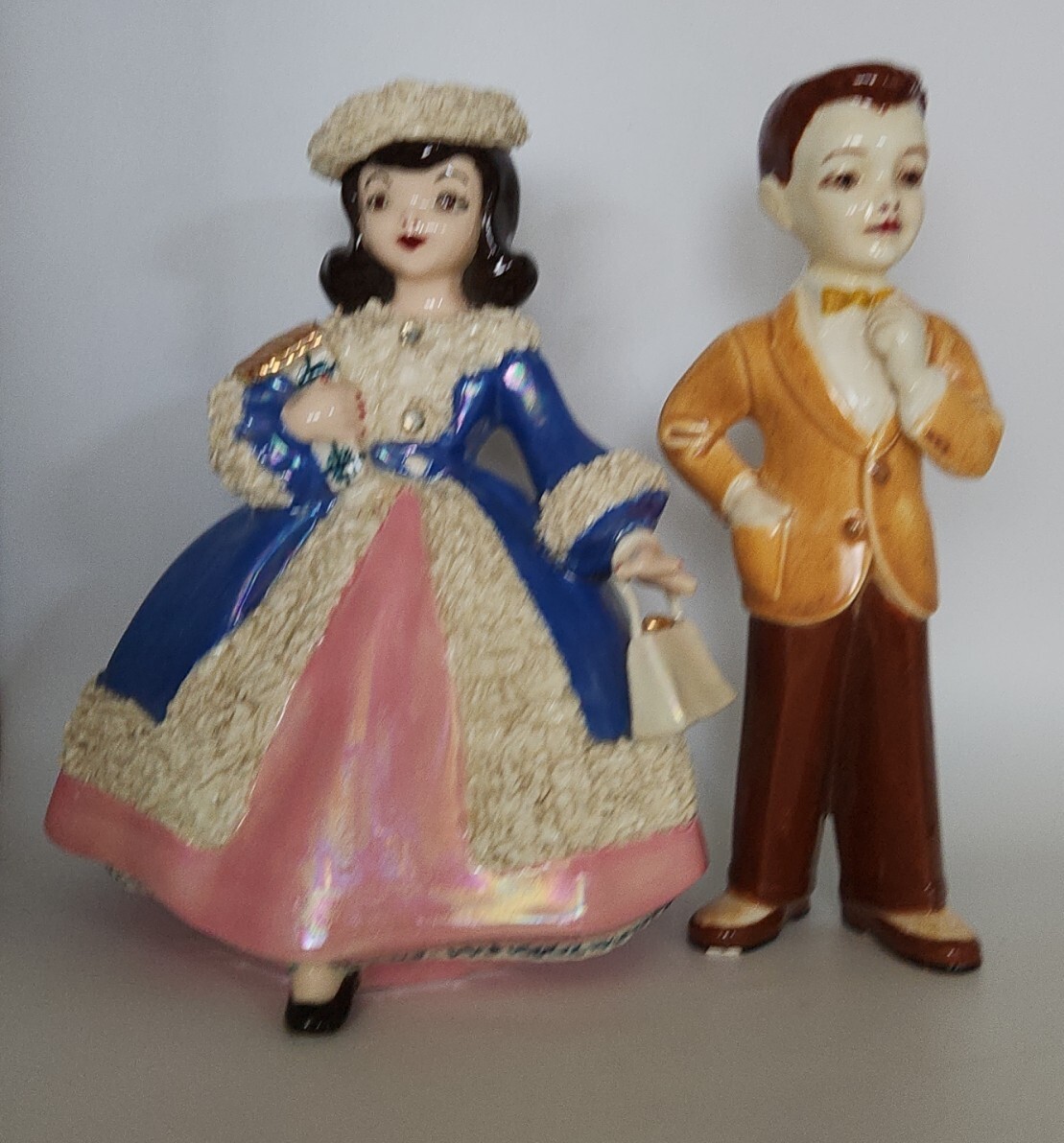 Vintage 1950’s Kitsch Figurines Boy And Girl 7in Holland Mold Ceramics