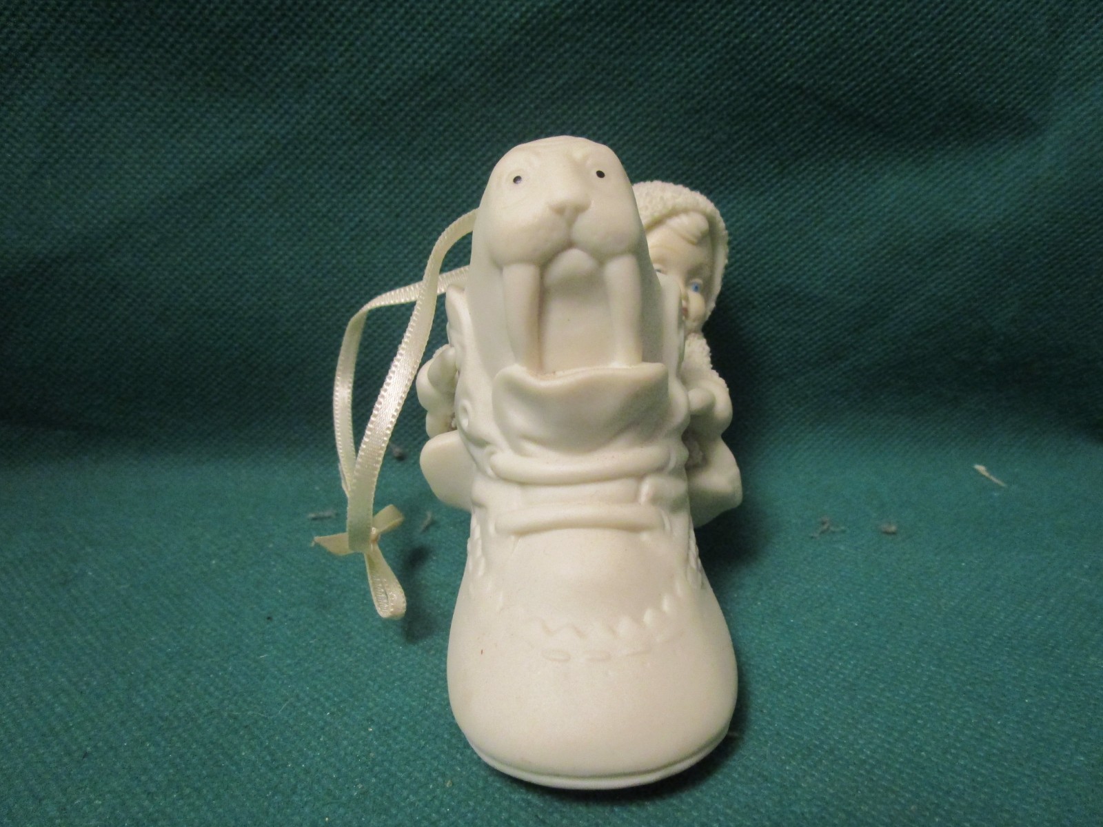 1997 Department 56 Snowbabies – Three, Four, No Room for One More – Bootiebaby