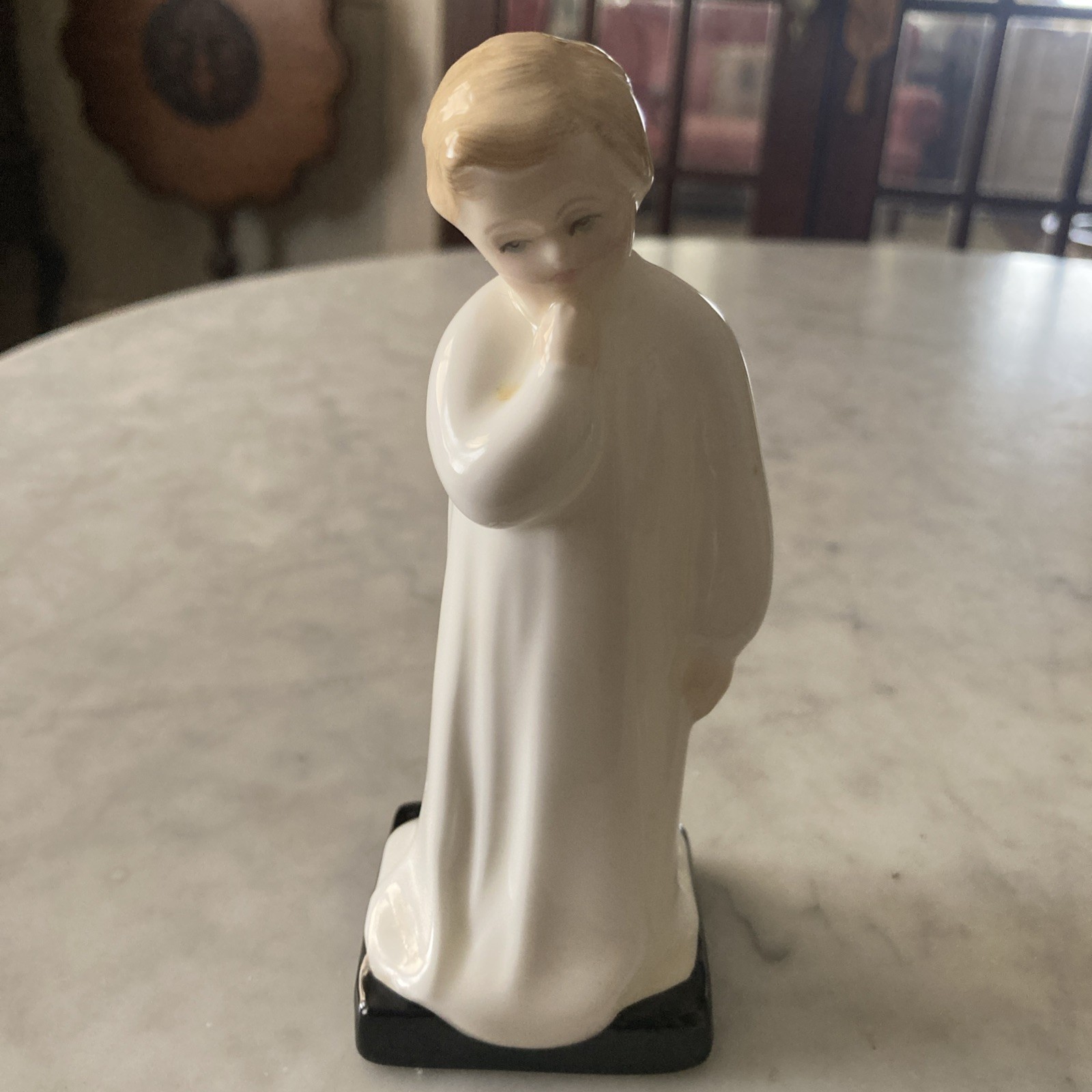 Royal Doulton HN1985 DARLING Figurine Bone China Vintage 5.5”