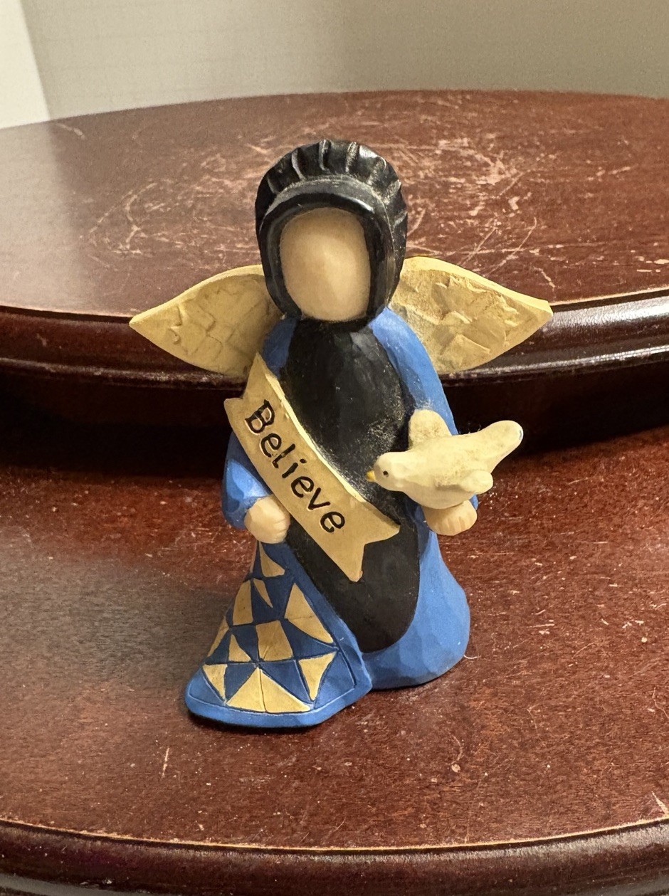 Esther O’Hara Amish Believe Angel Figurine Resin Sculpture 2010 Signed
