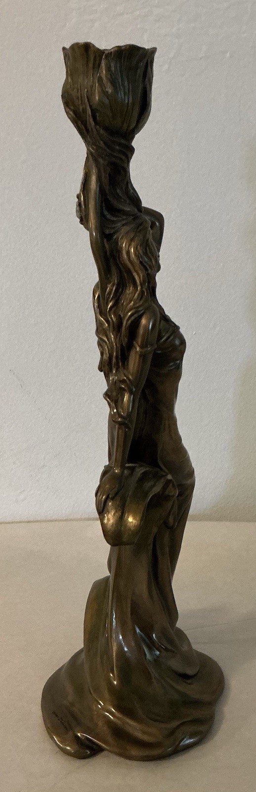 Veronese Design Summit Collection Arcadia, Ca 12.5 “Tall Women Statue A923