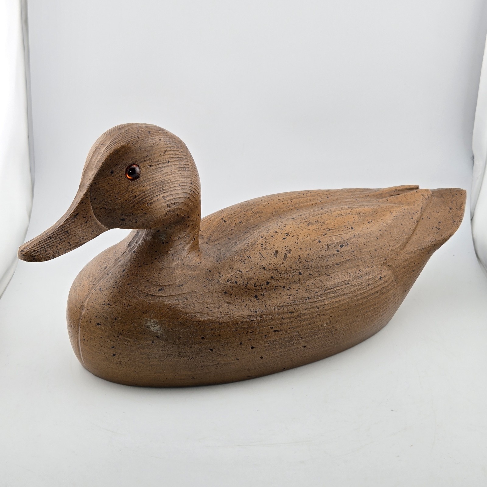 Vtg Molded Composite Resin Faux Wood Duck Decoy Figurine Brown Glass Eyes 14″