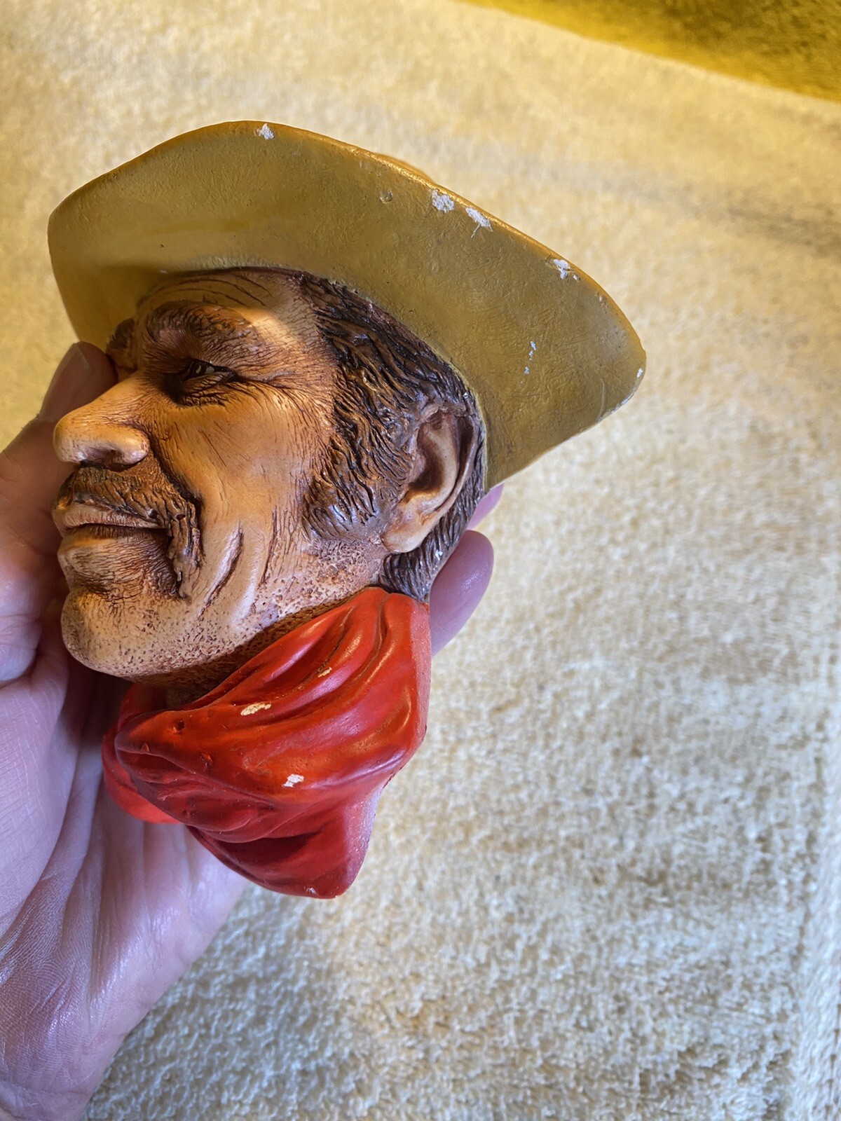Vintage Chalkware Wall Hanging Cowboy Head Bust 5 x 5 x 3 FR/SHP