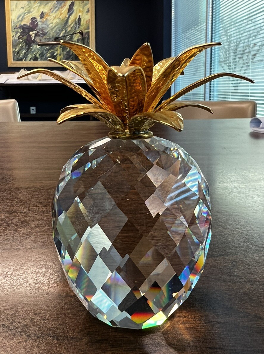 Swarovski Large 4” Gold Pineapple – Hammered leaves Retired