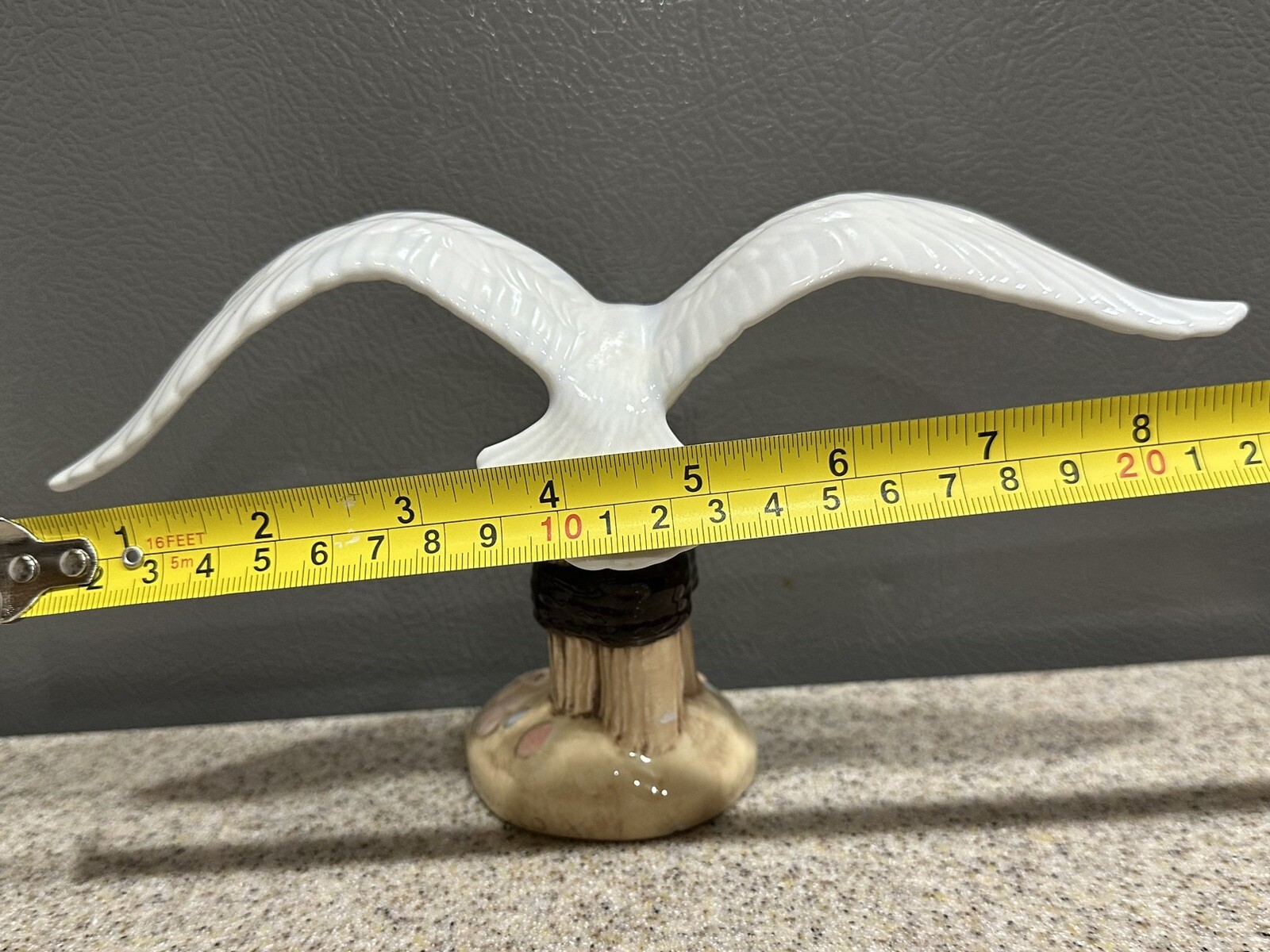 Seagull Bird Beach Nautical Figurine Hand Painted Ceramic Piece 5″x9″ Wingspan