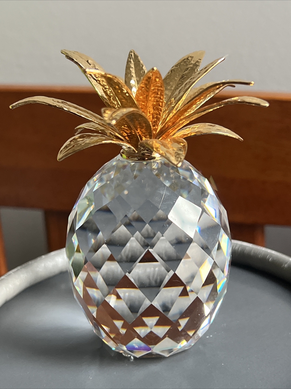 Swarovski Large Gold Pineapple – Hammered leaves 010044 Mint in box.